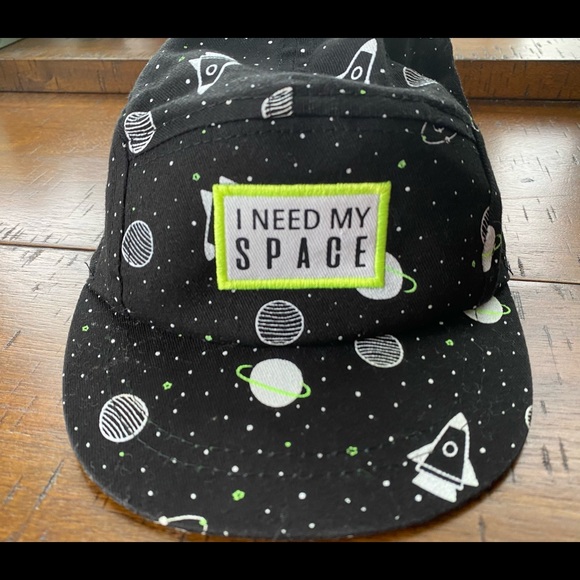 •GUC•Cat & Jack Toddler Cap- ‘I Need My Space’ - Picture 3 of 10